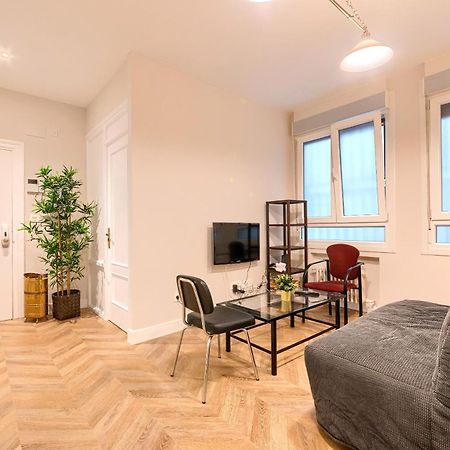 Euskalduna, Vivienda Turistica Moderna Y Renovado Bilbao Exteriér fotografie